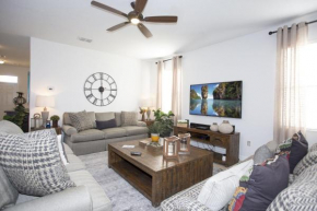 Stunning home at Champions Gate with private pool